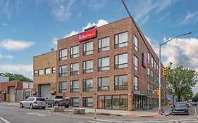 Red Roof Inn Plus Brooklyn - 3Rd Ave